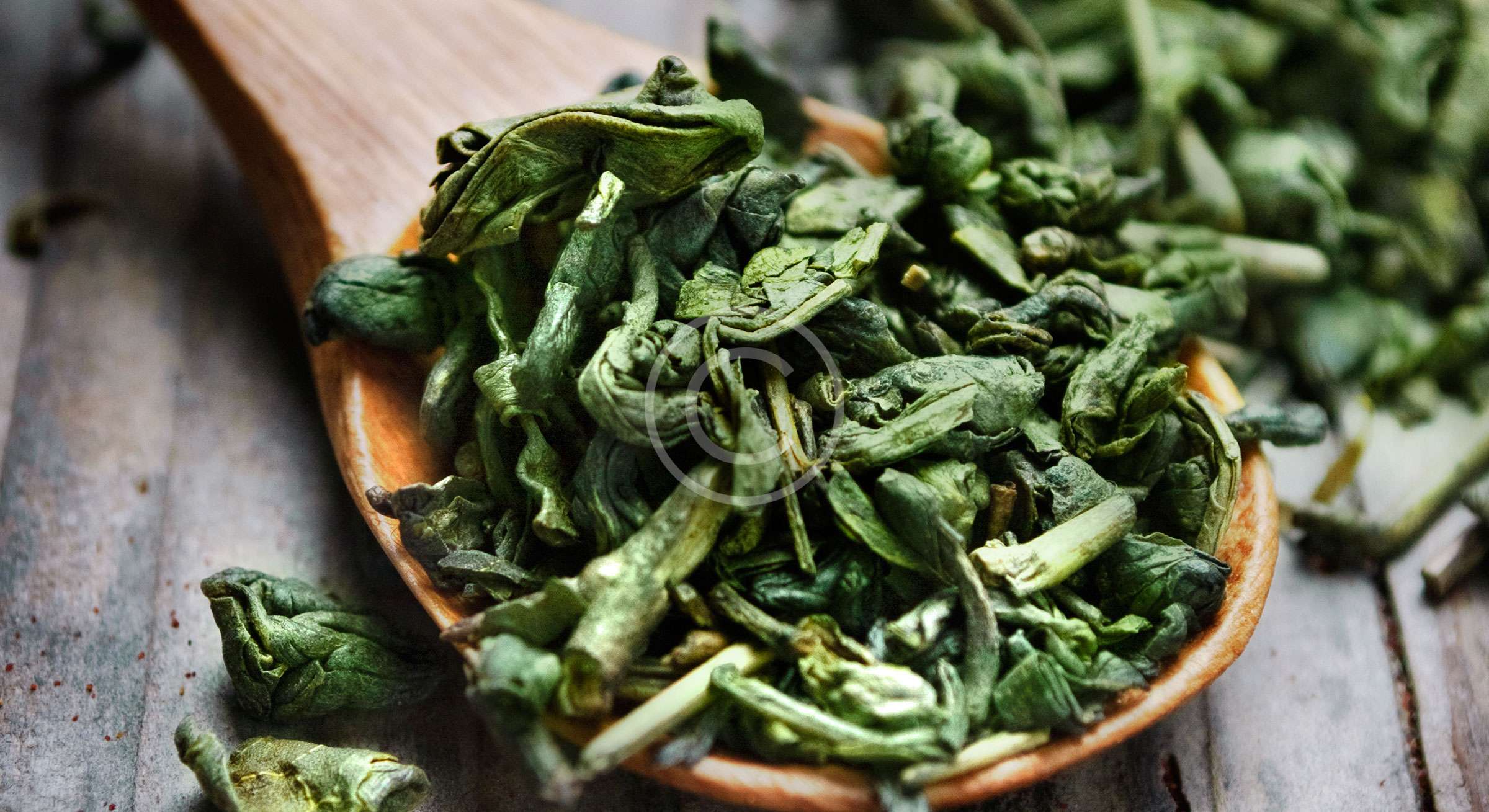 10 Proven Benefits of Green Tea